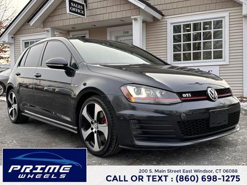 2016 Volkswagen Golf GTI 2.0T SE 4-Door