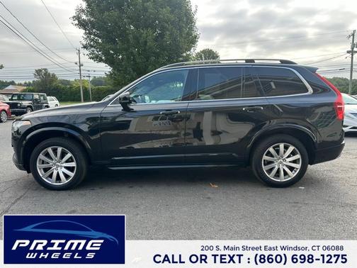 2018 Volvo XC90 T6 Momentum