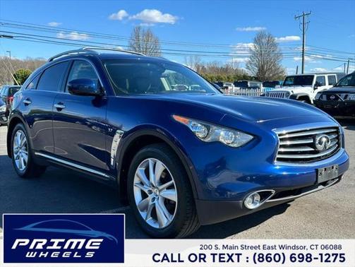 2016 INFINITI QX70 Base