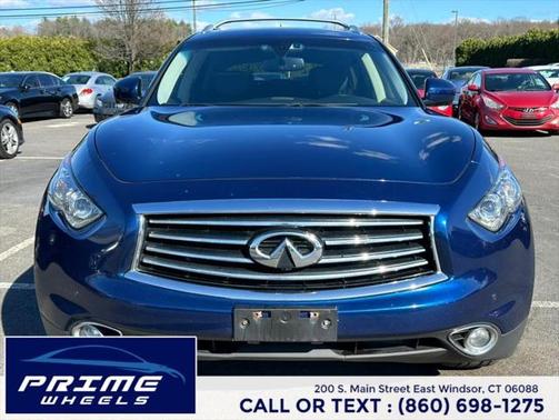 2016 INFINITI QX70 Base