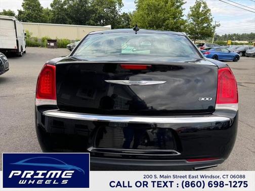 2015 Chrysler 300 Limited
