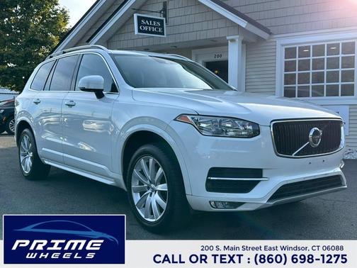 2016 Volvo XC90 T6 Momentum