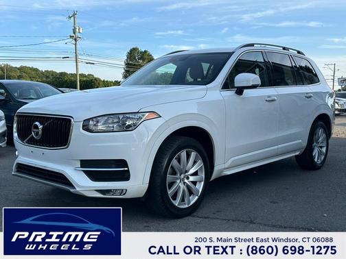 2016 Volvo XC90 T6 Momentum