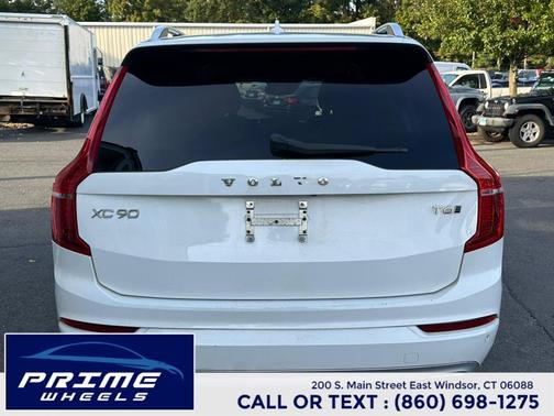 2016 Volvo XC90 T6 Momentum