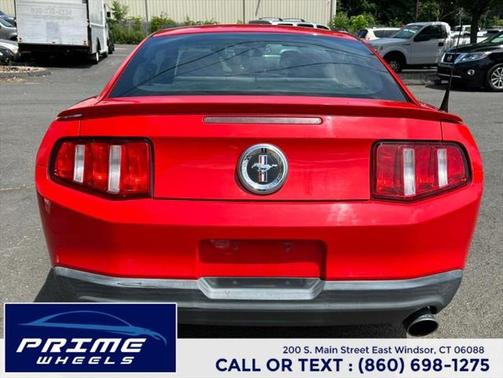 2011 Ford Mustang V6
