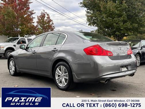 2011 INFINITI G37x Base