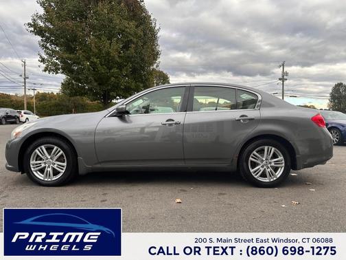 2011 INFINITI G37x Base