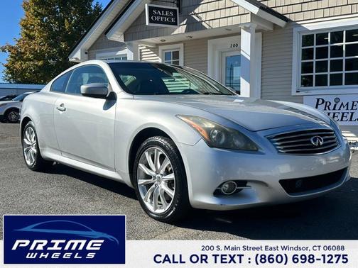 2011 INFINITI G37x Base