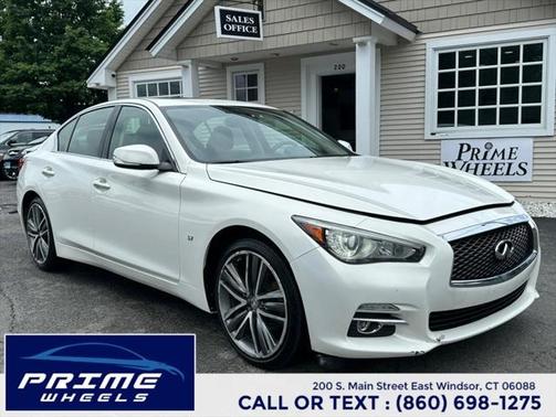 2015 INFINITI Q50 Premium