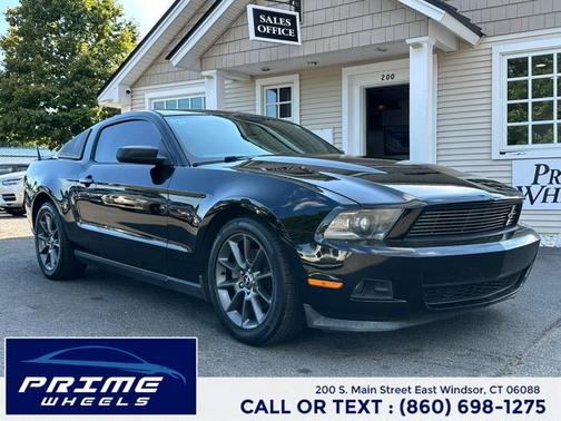 2011 Ford Mustang V6 Premium