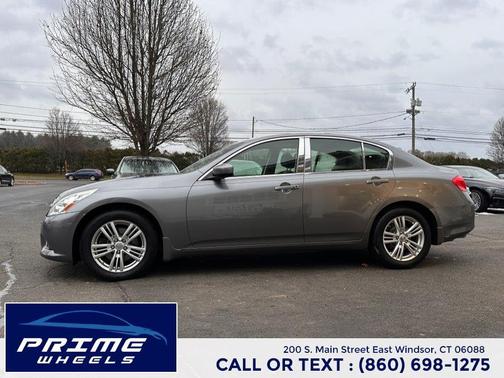 2011 INFINITI G37x Base