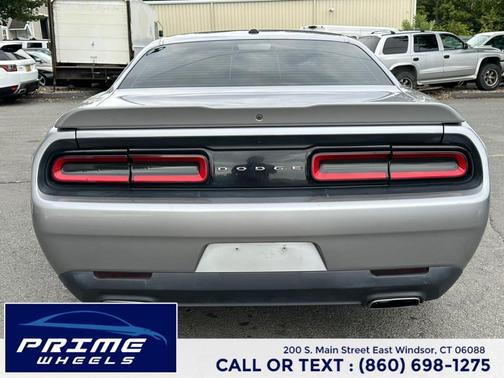 2018 Dodge Challenger SXT