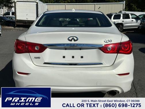 2015 INFINITI Q50 Premium