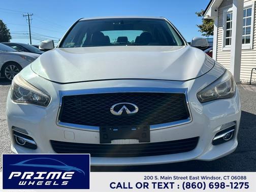 2015 INFINITI Q50 Premium