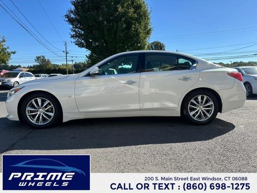 2015 INFINITI Q50 Premium