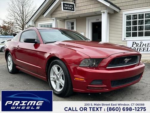 2014 Ford Mustang V6