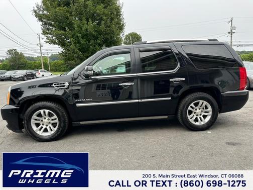 2014 Cadillac Escalade Platinum Edition