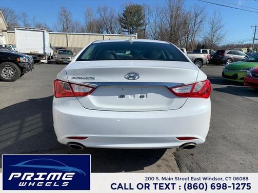 2012 Hyundai SONATA GLS