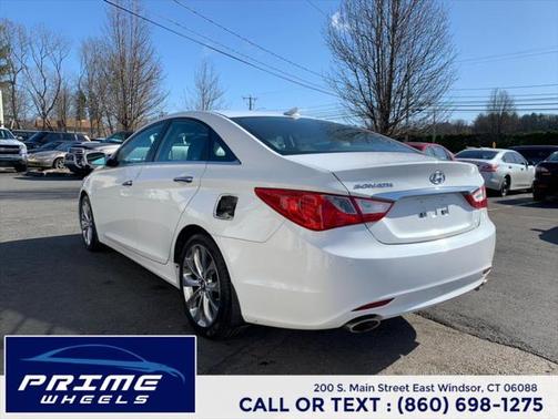 2012 Hyundai SONATA GLS