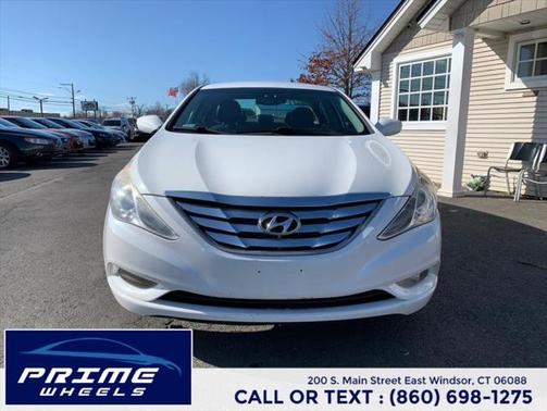 2012 Hyundai SONATA GLS