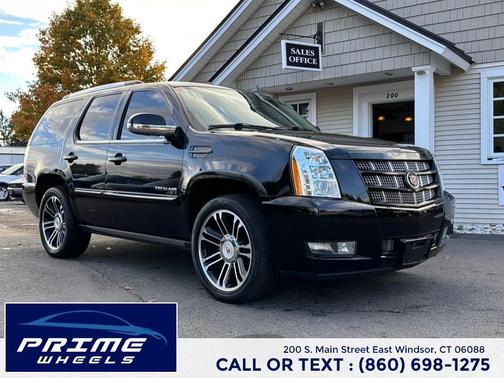 2012 Cadillac Escalade Premium