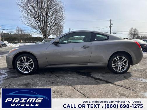 2009 INFINITI G37x Base