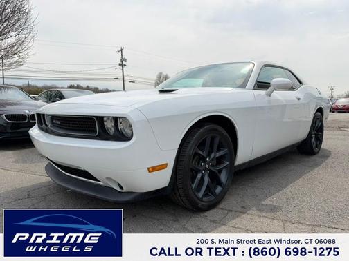 2014 Dodge Challenger SXT