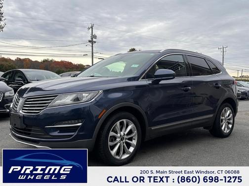 2015 Lincoln MKC Base