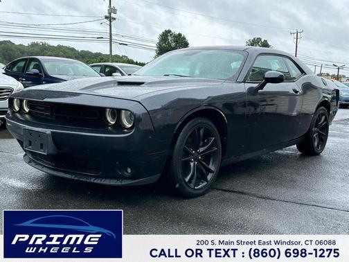 2016 Dodge Challenger SXT