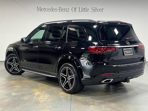 2025 Mercedes-Benz GLS 450 4MATIC