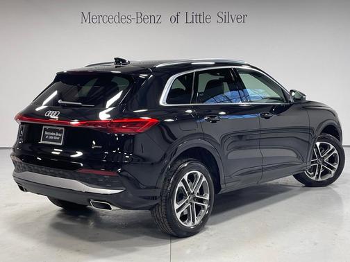 2025 Audi Q5 Premium TFSI quattro S tronic