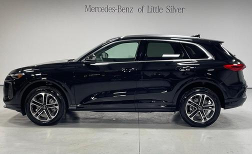 2025 Audi Q5 Premium TFSI quattro S tronic