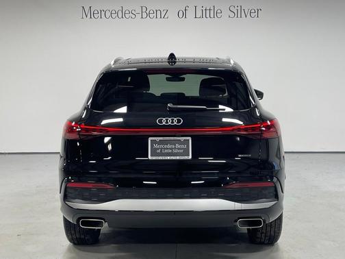 2025 Audi Q5 Premium TFSI quattro S tronic