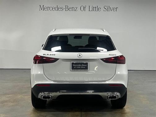 2025 Mercedes-Benz GLA 250 4MATIC