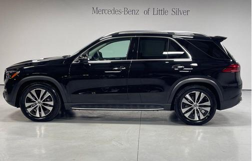 Black 2026 Mercedes-Benz GLE 350 4MATIC