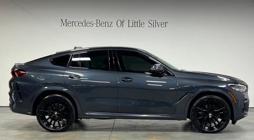 2022 BMW X6 xDrive40i