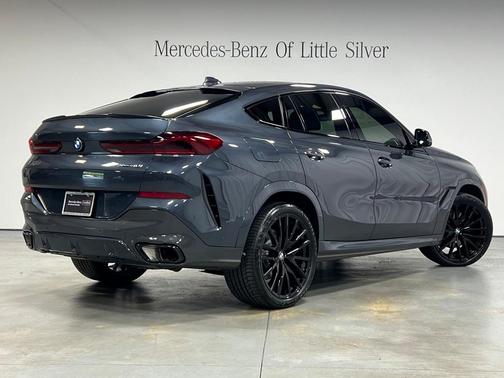 2022 BMW X6 xDrive40i