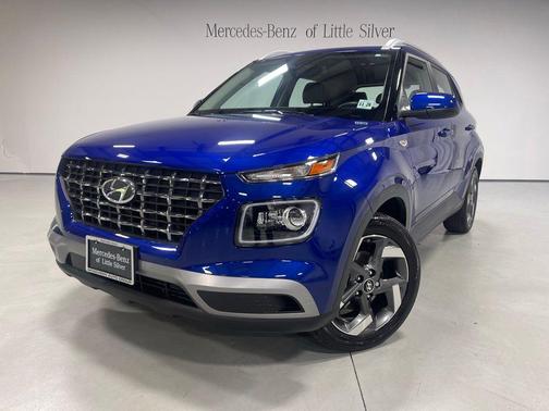 Intense Blue 2024 Hyundai VENUE Limited