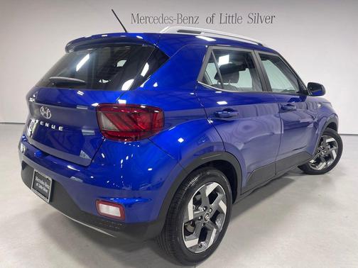Intense Blue 2024 Hyundai VENUE Limited