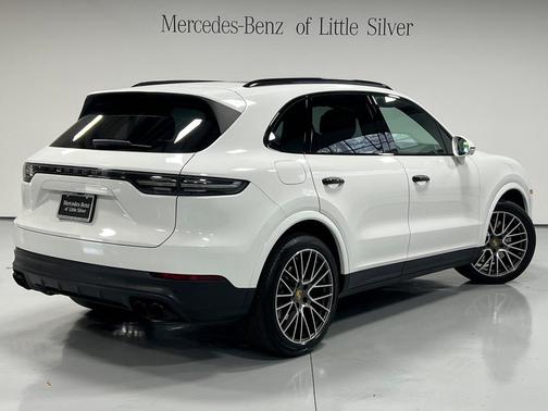 2022 Porsche Cayenne S