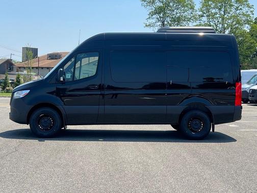 2025 Mercedes-Benz Sprinter 2500 Standard Roof