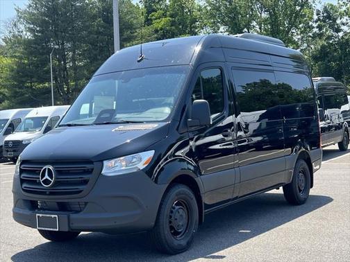 2025 Mercedes-Benz Sprinter 2500 Standard Roof