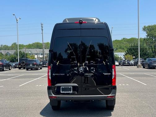 2025 Mercedes-Benz Sprinter 2500 Standard Roof