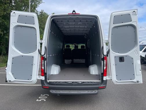 2024 Mercedes-Benz Sprinter 3500XD High Roof