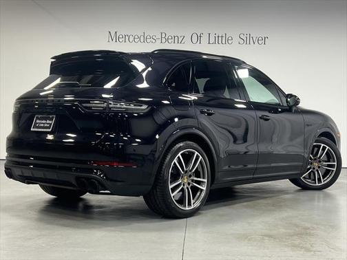 2021 Porsche Cayenne E-Hybrid S