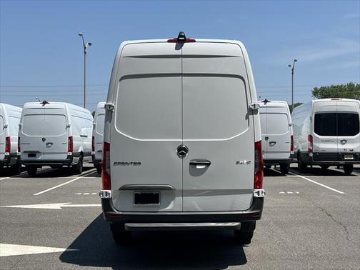 2025 Mercedes-Benz Sprinter 2500 High Roof