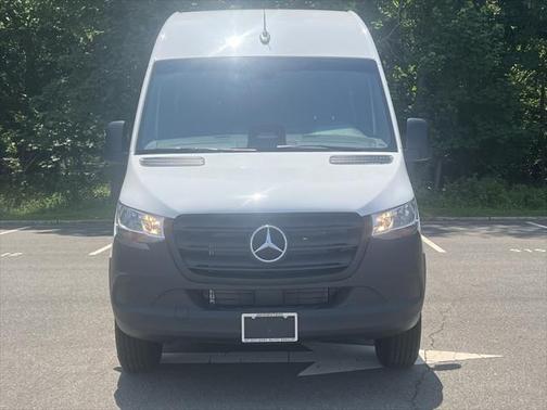 2025 Mercedes-Benz Sprinter 2500 High Roof
