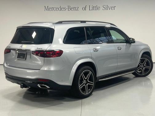 2025 Mercedes-Benz GLS 450 4MATIC