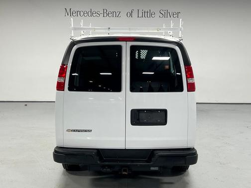 2025 Chevrolet Express 2500 RWD 2500 Regular Wheelbase WT