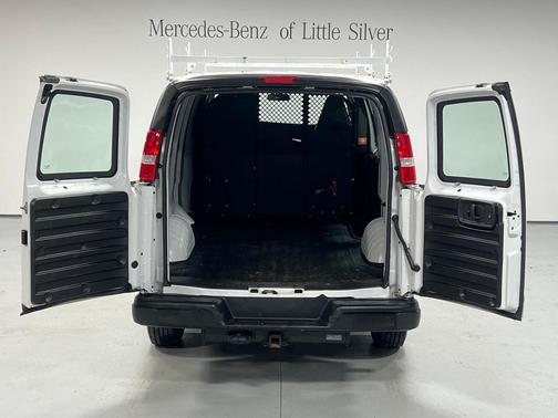 2025 Chevrolet Express 2500 RWD 2500 Regular Wheelbase WT